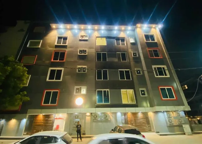 Townhouse Rohini Near Rithala Metro Station